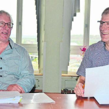 Möglichst gut vorbereitet sein - Miteinander, statt jede Institution für sich alleine. «Das ist der richtige Weg», sind sich Franz Hold (Pflegi, links) und Daniel Räber (Spitex und St. Martin) einig. Bild: Annemarie Keusch