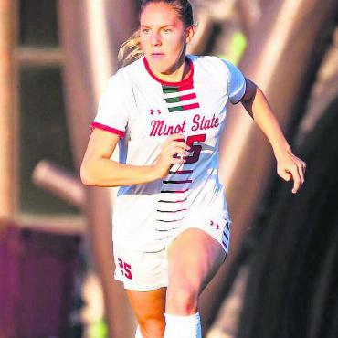 Fast wie im Film - Auf dem Rasen ist die Freiämterin definitiv angekommen. Rebecca Storr zählt zu den Leistungsträgerinnen bei den Minot State Beavers.