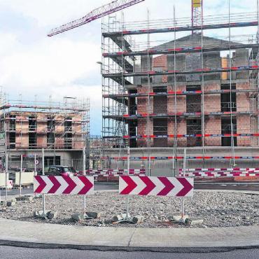 «Das Schlimmste ist überstanden» - Seit Anfang Dezember ist die Vollsperrung in Merenschwand aufgehoben. Auch die Bauarbeiten der Landi-Freiamt-Überbauung nehmen langsam Form an. Bild: Susanne Schild