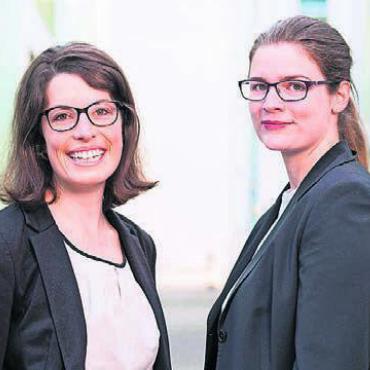 Bis 2027 immer lauter reden - Ruth Wiederkehr (links) und Annina Sandmeier betreuen die Kommunikation.